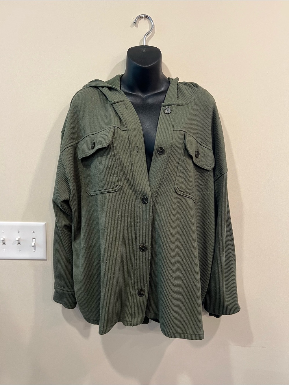 Time and Tru Olive Ribbed Crewneck Top